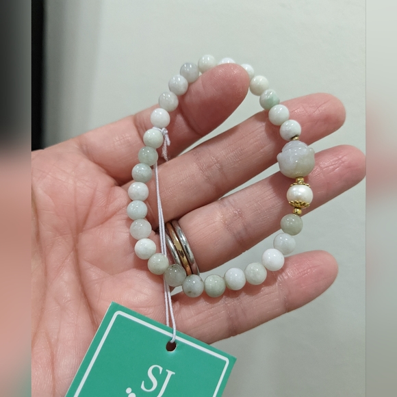 JADE🔥 Stretch Bracelet - Picture 10 of 11